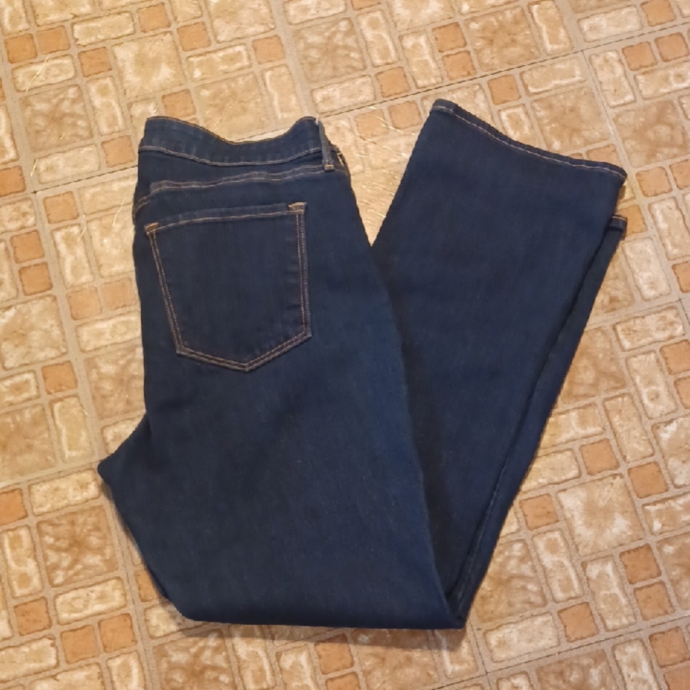Old Navy Blue Boot Cut Mid Rise Jeans Classic Style Size 16